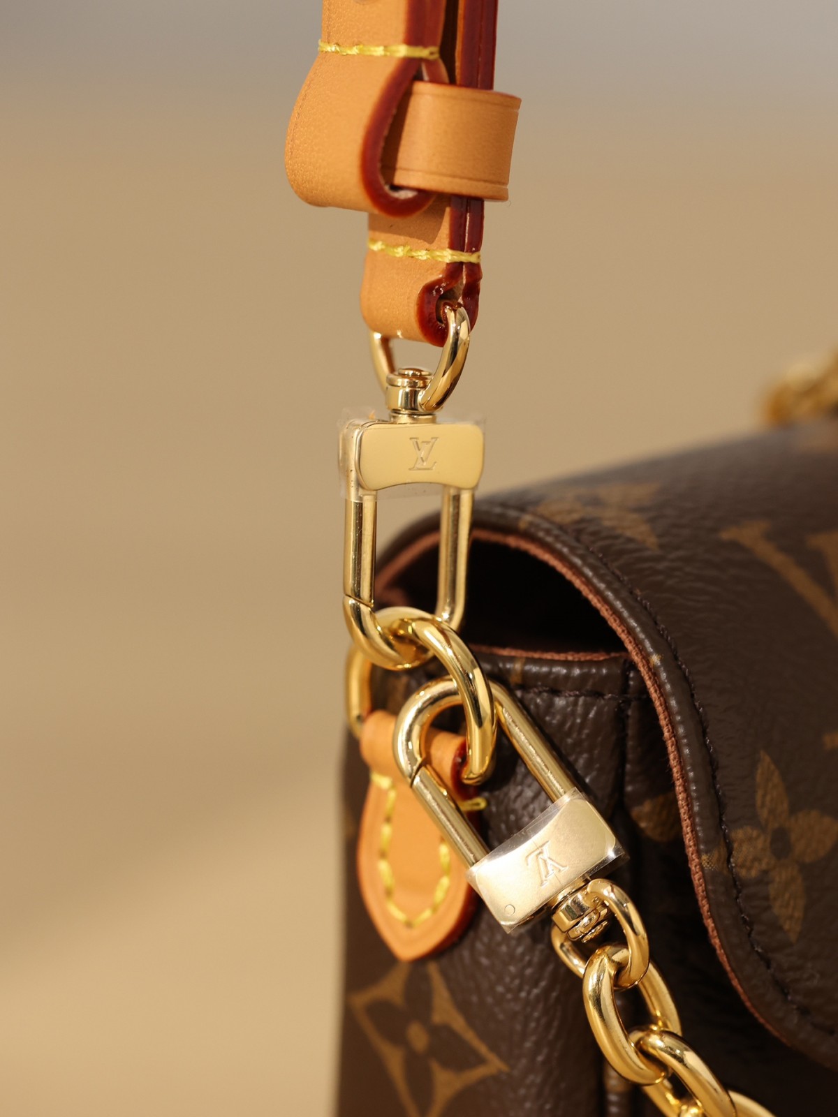 Shebag super replica Louis Vuitton M81911 WALLET ON CHAIN IVY bag reivew (2025 Jul updated)-ហាងអនឡាញកាបូប Louis Vuitton ក្លែងក្លាយដែលមានគុណភាពល្អបំផុត កាបូបអ្នករចនាម៉ូដចម្លង ru