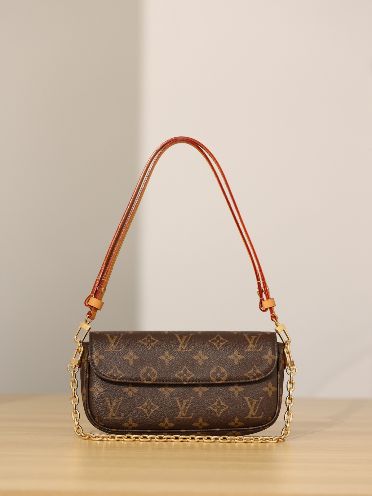 Shebag super replica Louis Vuitton M81911 WALLET ON CHAIN IVY bag reivew (2025 Jul updated)-ហាងអនឡាញកាបូប Louis Vuitton ក្លែងក្លាយដែលមានគុណភាពល្អបំផុត កាបូបអ្នករចនាម៉ូដចម្លង ru