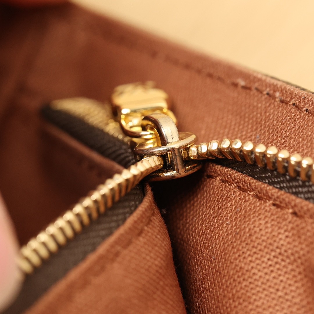 Shebag super replica Louis Vuitton M81911 WALLET ON CHAIN IVY bag reivew (2025 Jul updated)-ហាងអនឡាញកាបូប Louis Vuitton ក្លែងក្លាយដែលមានគុណភាពល្អបំផុត កាបូបអ្នករចនាម៉ូដចម្លង ru