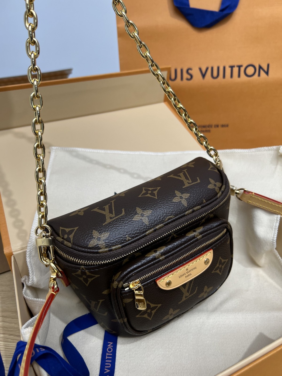 Shebag Super replica Louis Vuitton M82335 MINI BUMBAG bag review (2025 July updated)-Best Quality Fake Louis Vuitton Bag Online Store, Replica designer bag ru