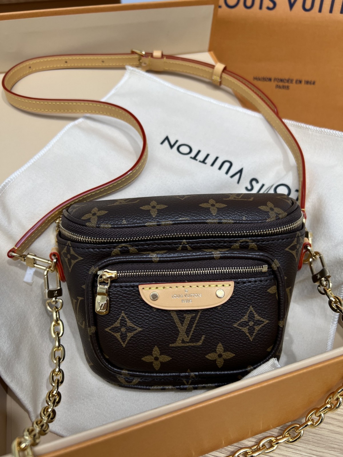 Shebag Super replica Louis Vuitton M82335 MINI BUMBAG bag review (2025 July updated)-Best Quality Fake Louis Vuitton Bag Online Store, Replica designer bag ru