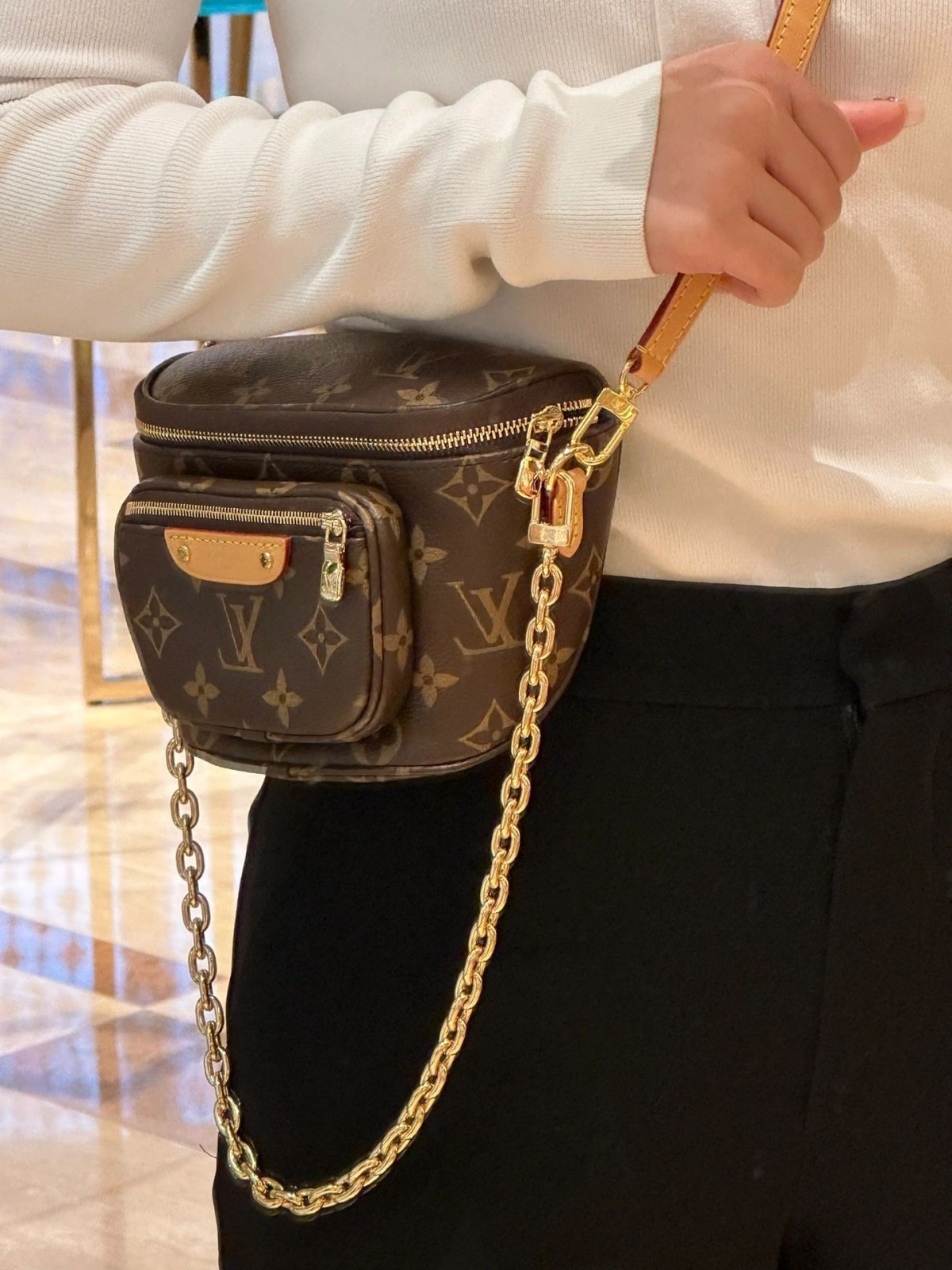 Shebag Super replica Louis Vuitton M82335 MINI BUMBAG bag review (2025 July updated)-Best Quality Fake Louis Vuitton Bag Online Store, Replica designer bag ru