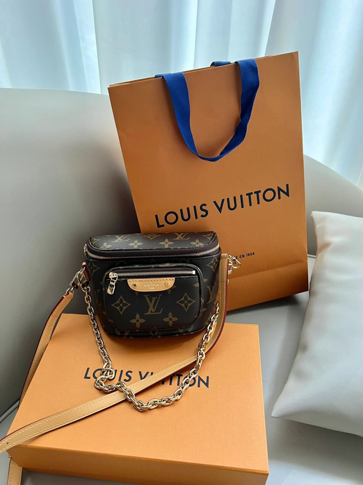 Shebag Super replica Louis Vuitton M82335 MINI BUMBAG bag review (2025 July updated)-Best Quality Fake Louis Vuitton Bag Online Store, Replica designer bag ru