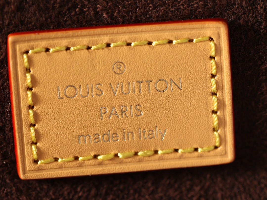 Shebag Super replica Louis Vuitton M82335 MINI BUMBAG bag review (2025 July updated)-Best Quality Fake Louis Vuitton Bag Online Store, Replica designer bag ru