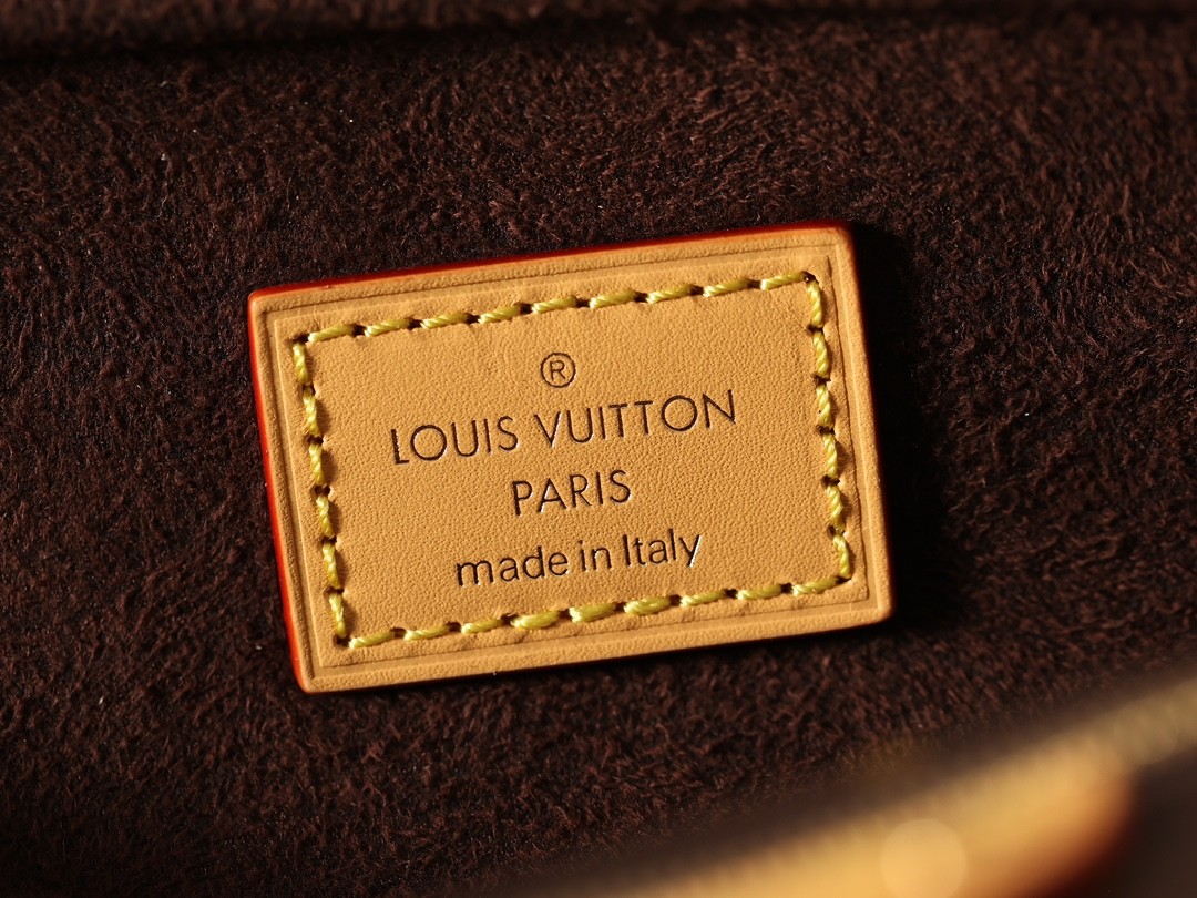 Shebag Super replica Louis Vuitton M82335 MINI BUMBAG bag review (2025 July updated)-Best Quality Fake Louis Vuitton Bag Online Store, Replica designer bag ru
