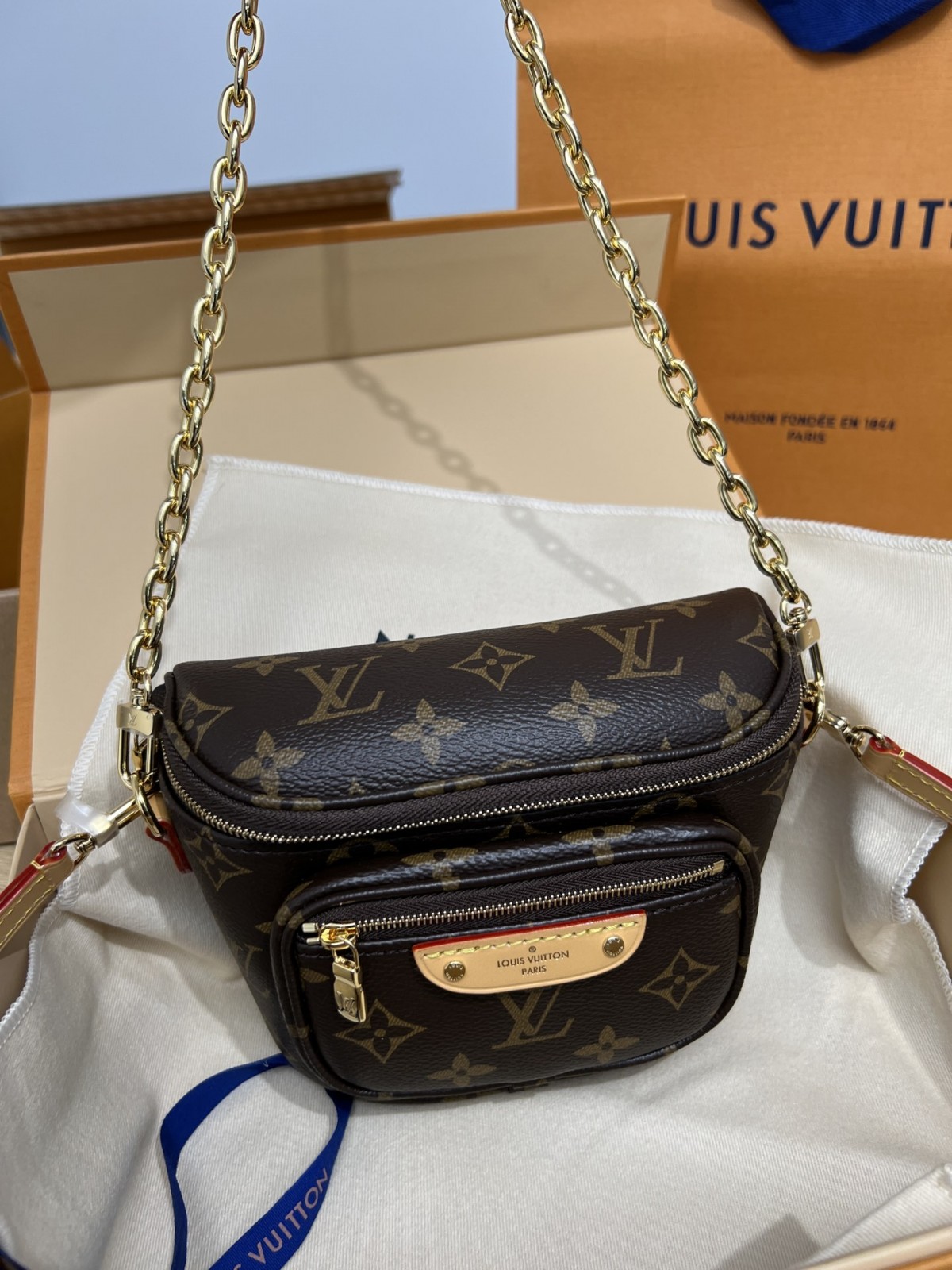Shebag Super replica Louis Vuitton M82335 MINI BUMBAG bag review (2025 July updated)-Best Quality Fake Louis Vuitton Bag Online Store, Replica designer bag ru