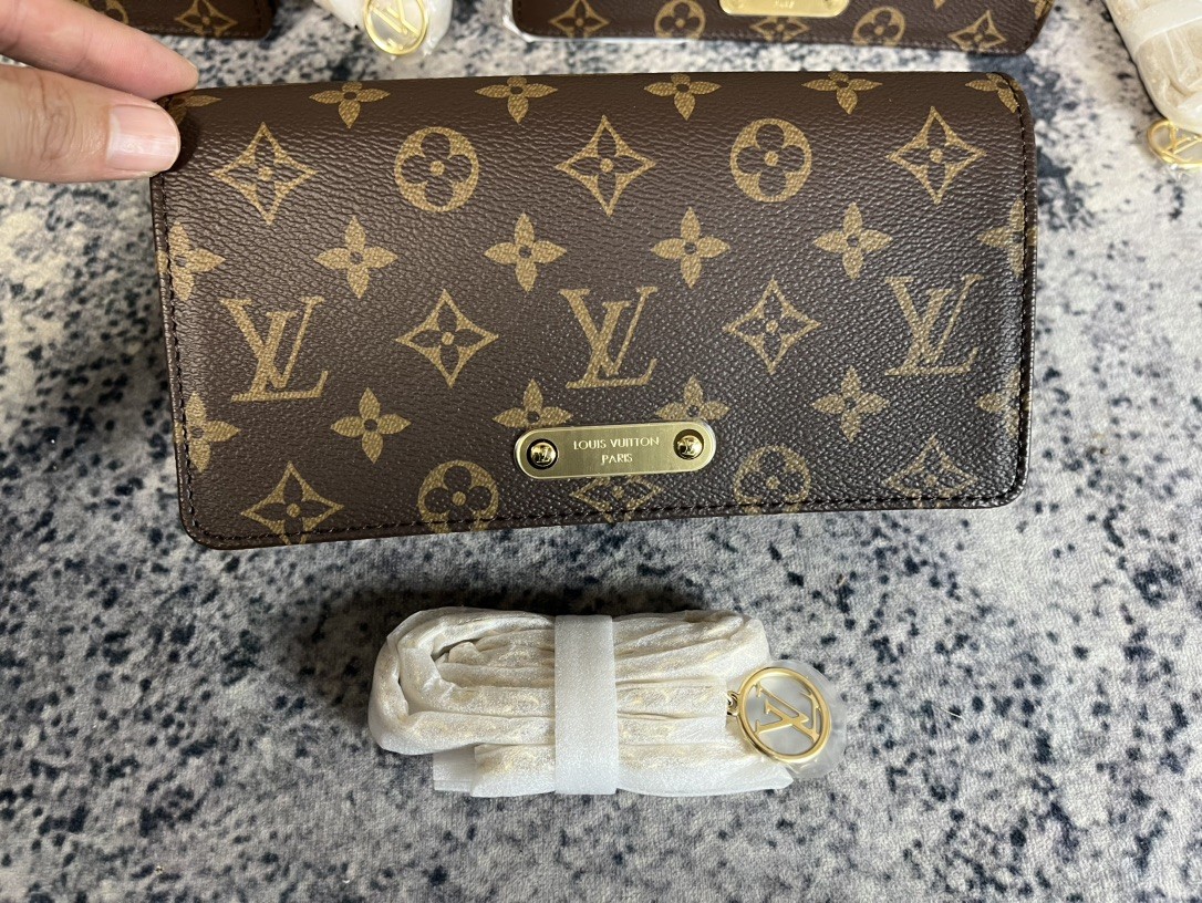 Shebag supre replica Louis Vuitton M82509 WALLET ON CHAIN LILY bag review (2025 July updated)-Zoo Zoo Fake Louis Vuitton Hnab Online Khw, Replica designer hnab ru