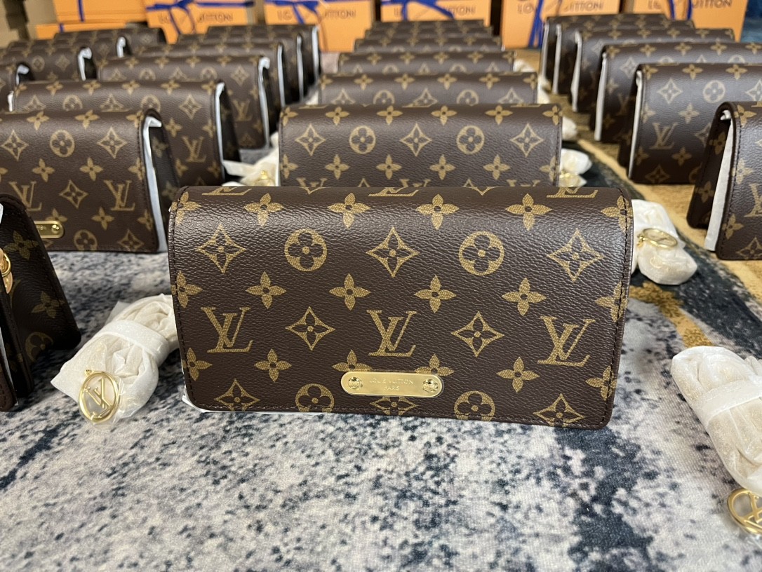 Shebag supre replica Louis Vuitton M82509 WALLET ON CHAIN LILY bag review (2025 July updated)-Zoo Zoo Fake Louis Vuitton Hnab Online Khw, Replica designer hnab ru