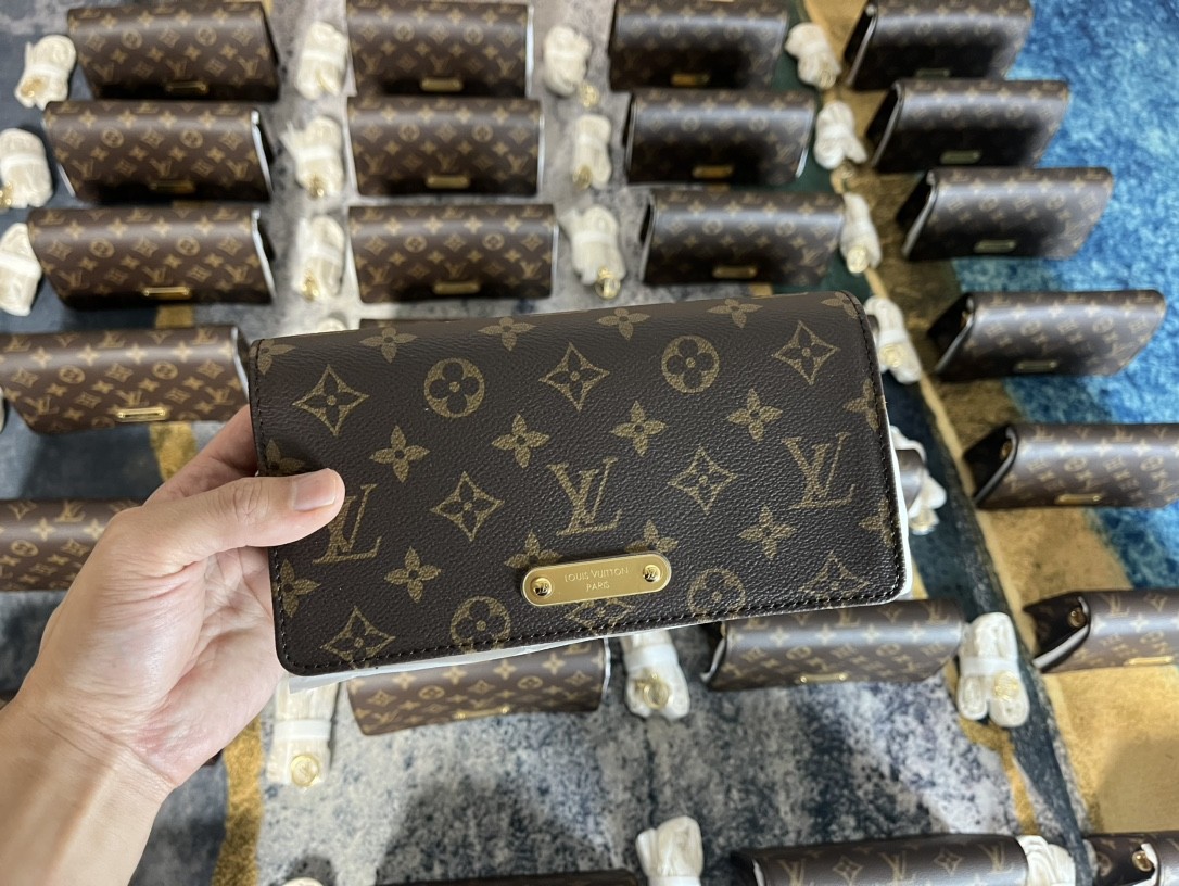 Shebag supre replica Louis Vuitton M82509 WALLET ON CHAIN LILY bag review (2025 July updated)-Zoo Zoo Fake Louis Vuitton Hnab Online Khw, Replica designer hnab ru