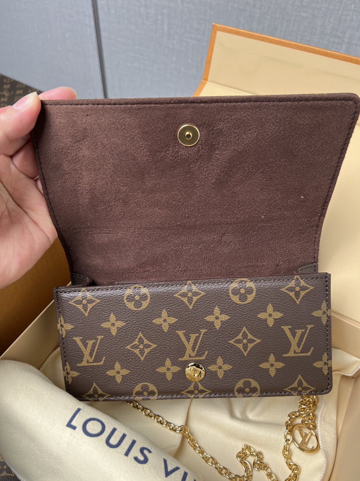 Shebag supre replica Louis Vuitton M82509 WALLET ON CHAIN LILY bag review (2025 July updated)-Zoo Zoo Fake Louis Vuitton Hnab Online Khw, Replica designer hnab ru