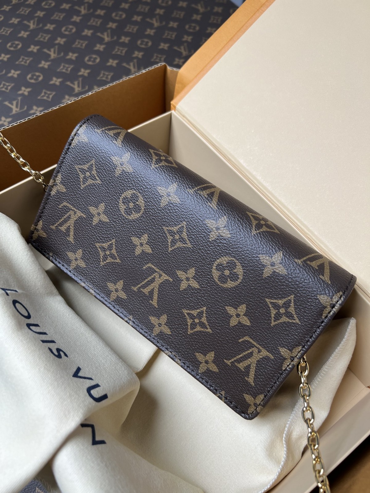 Shebag supre replica Louis Vuitton M82509 WALLET ON CHAIN LILY bag review (2025 July updated)-Zoo Zoo Fake Louis Vuitton Hnab Online Khw, Replica designer hnab ru