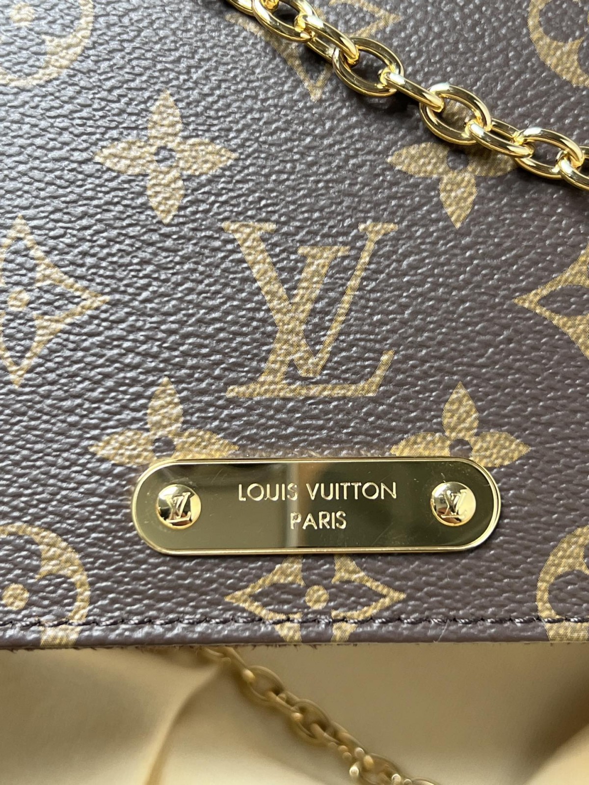 Shebag supre replica Louis Vuitton M82509 WALLET ON CHAIN LILY bag review (2025 July updated)-Zoo Zoo Fake Louis Vuitton Hnab Online Khw, Replica designer hnab ru