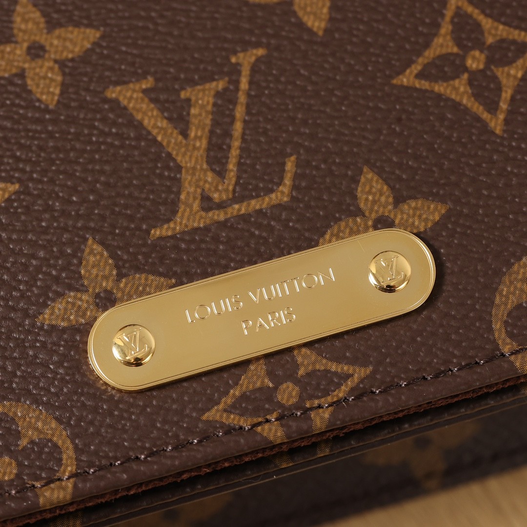 Shebag supre replica Louis Vuitton M82509 WALLET ON CHAIN LILY bag review (2025 July updated)-Zoo Zoo Fake Louis Vuitton Hnab Online Khw, Replica designer hnab ru