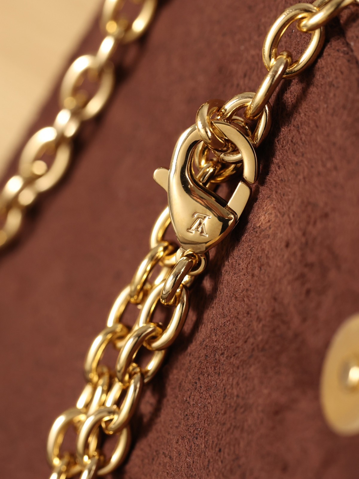 Shebag supre replica Louis Vuitton M82509 WALLET ON CHAIN LILY bag review (2025 July updated)-Zoo Zoo Fake Louis Vuitton Hnab Online Khw, Replica designer hnab ru