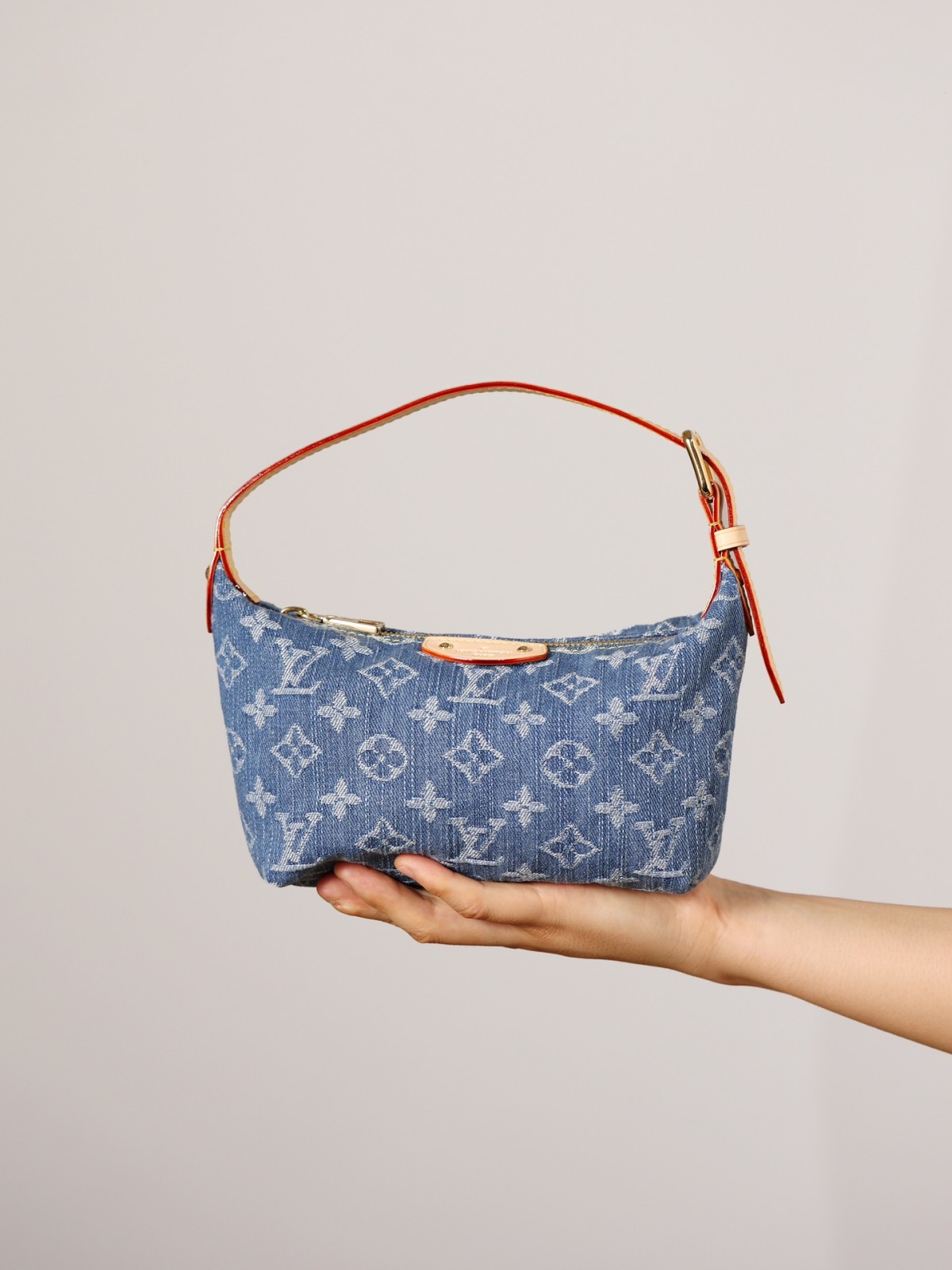 Shebag Super replica Louis Vuitton M82949 HILLS POCHETTE bag review (2025 July Updated)-L-Aħjar Kwalità Foloz Louis Vuitton Bag Online Store, Replica designer bag ru
