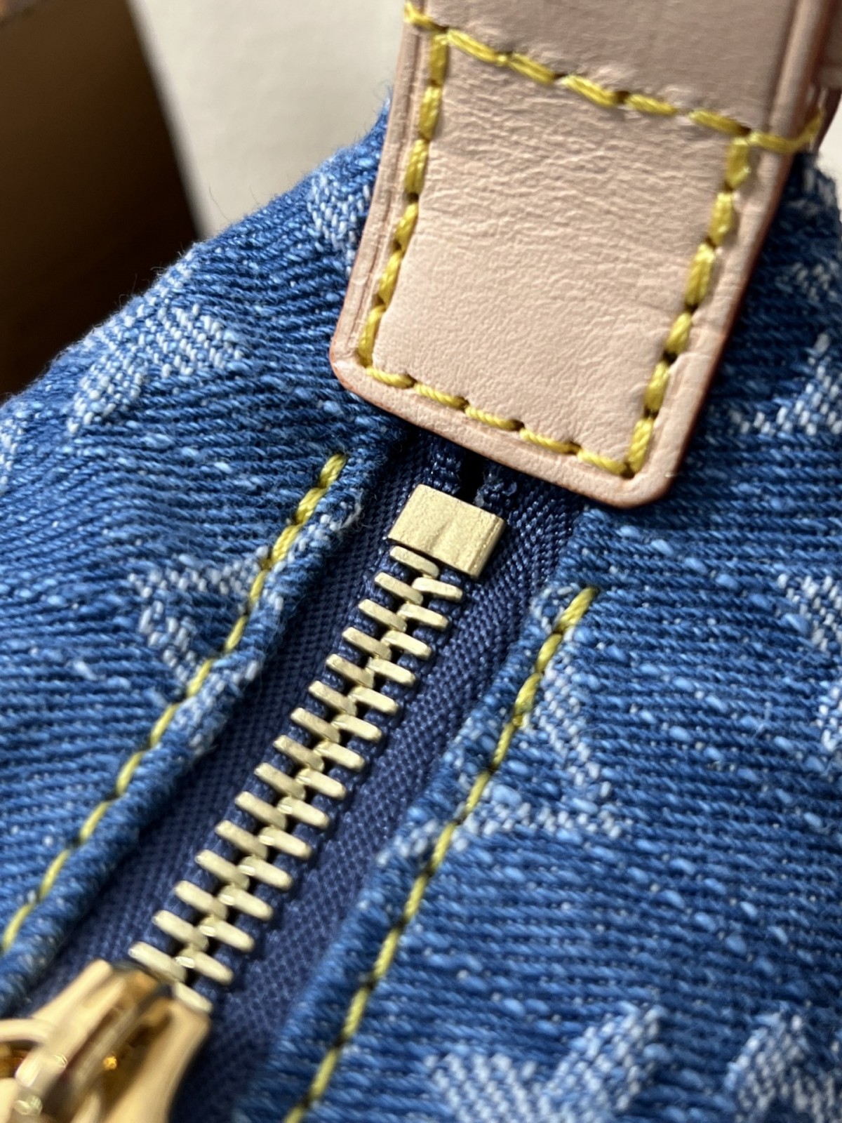 Shebag Super replica Louis Vuitton M82949 HILLS POCHETTE bag review (2025 July Updated)-L-Aħjar Kwalità Foloz Louis Vuitton Bag Online Store, Replica designer bag ru
