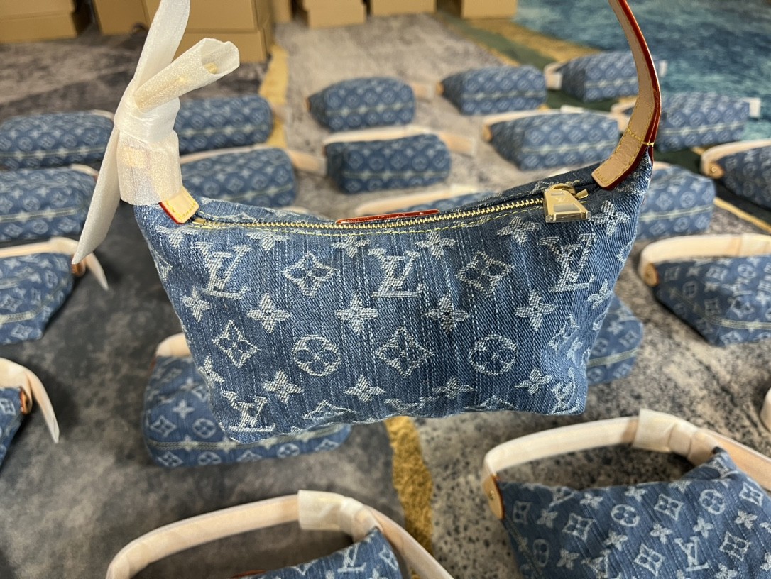 Shebag Super replica Louis Vuitton M82949 HILLS POCHETTE bag review (2025 July Updated)-L-Aħjar Kwalità Foloz Louis Vuitton Bag Online Store, Replica designer bag ru