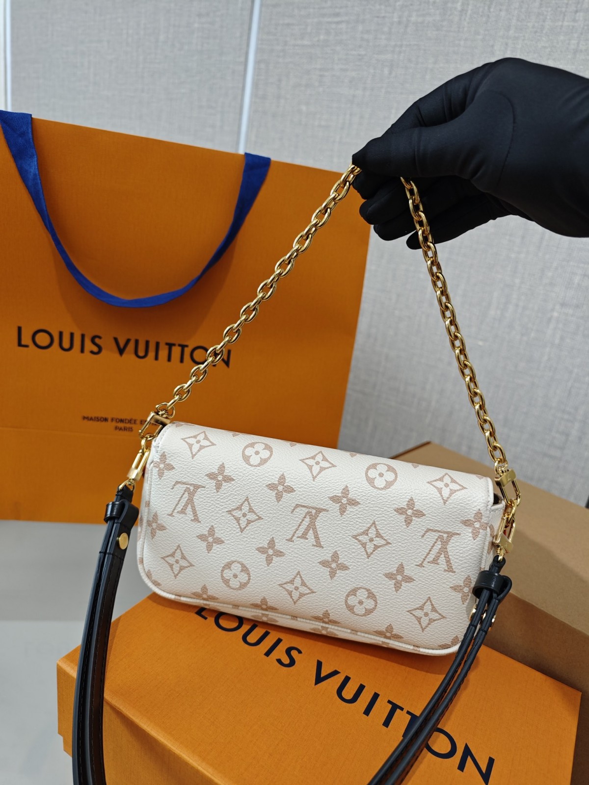Shebag Super replica Louis Vuitton M83091 Ivy White Monogram bag(2025 July updated)-Najlepsza jakość fałszywych torebek Louis Vuitton Sklep internetowy, projektant repliki torebki ru