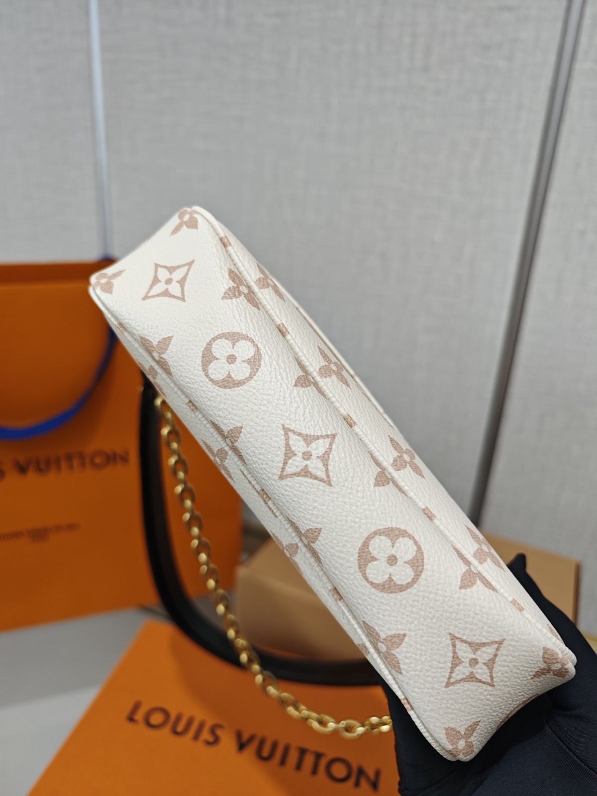 Shebag Super replica Louis Vuitton M83091 Ivy White Monogram bag(2025 July updated)-Najlepsza jakość fałszywych torebek Louis Vuitton Sklep internetowy, projektant repliki torebki ru