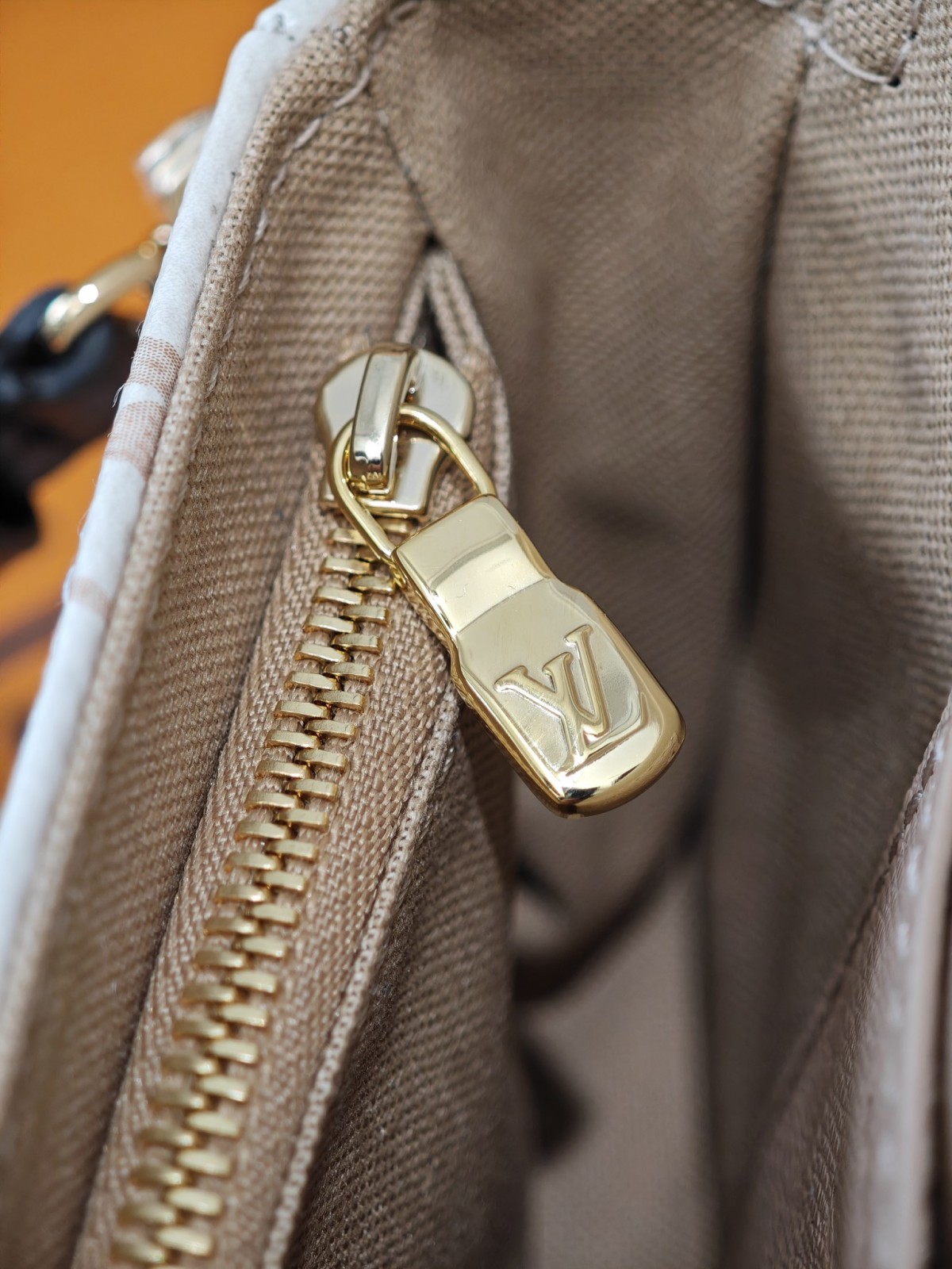 Shebag Super replica Louis Vuitton M83091 Ivy White Monogram bag(2025 July updated)-Najlepsza jakość fałszywych torebek Louis Vuitton Sklep internetowy, projektant repliki torebki ru