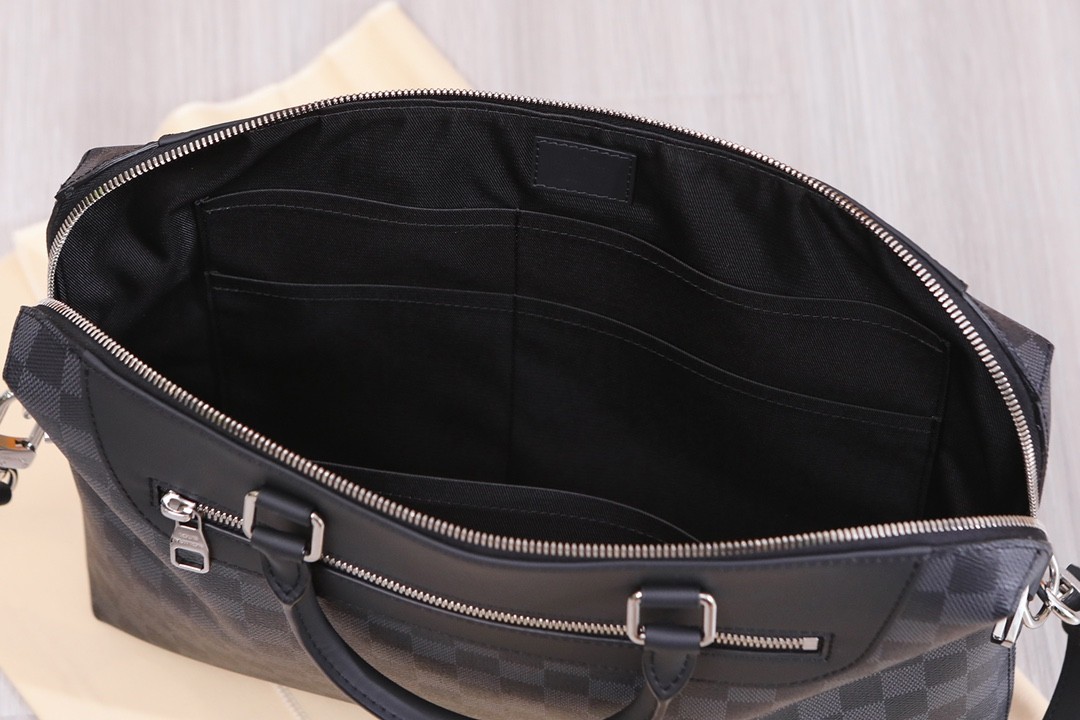 Shebag super replica Louis Vuitton N48260 PORTE-DOCUMENTS JOUR NM bag review(2025 July updated)-Best Quality Fake Louis Vuitton Bag Online Store, Replica designer bag ru