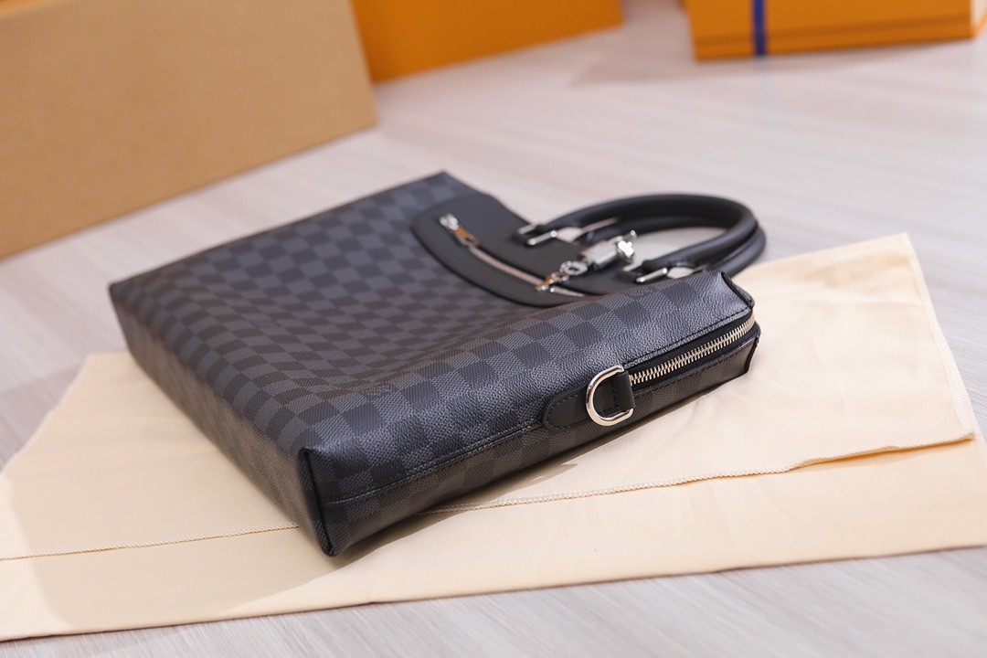 Shebag super replica Louis Vuitton N48260 PORTE-DOCUMENTS JOUR NM bag review(2025 July updated)-Best Quality Fake Louis Vuitton Bag Online Store, Replica designer bag ru
