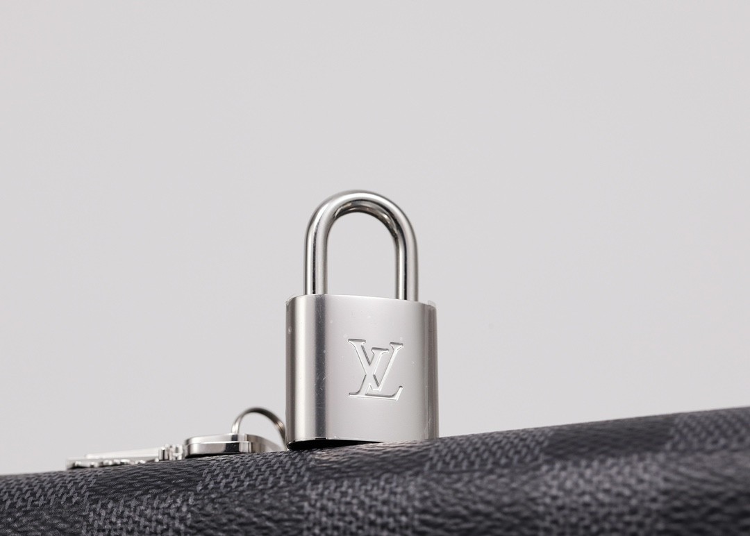 Shebag super replica Louis Vuitton N48260 PORTE-DOCUMENTS JOUR NM bag review(2025 July updated)-Best Quality Fake Louis Vuitton Bag Online Store, Replica designer bag ru