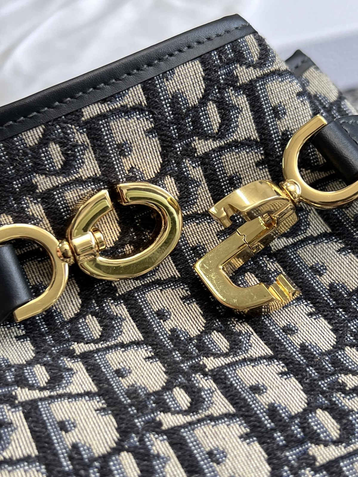 Shebag Dior super replica medium size C’EST DIOR bag review(2025 July updated)-Najlepsza jakość fałszywych torebek Louis Vuitton Sklep internetowy, projektant repliki torebki ru