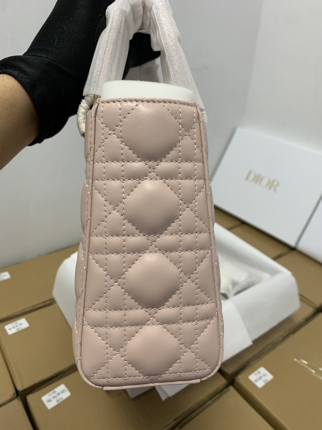 Shebag super replica Lady Dior in pink medium bag review(2025 July updated)-Best Quality Fake Louis Vuitton Bag Online Store, Replica designer bag ru