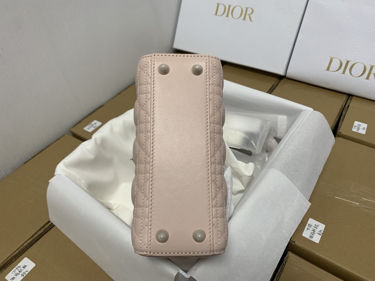 Shebag super replica Lady Dior in pink medium bag review(2025 July updated)-Best Quality Fake Louis Vuitton Bag Online Store, Replica designer bag ru