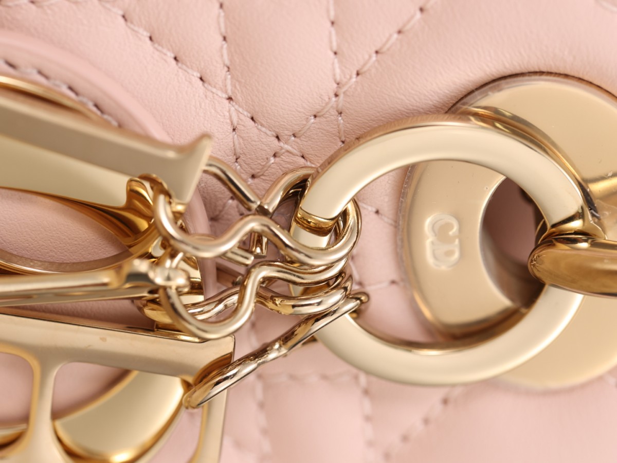 Shebag super replica Lady Dior in pink medium bag review(2025 July updated)-Best Quality Fake Louis Vuitton Bag Online Store, Replica designer bag ru