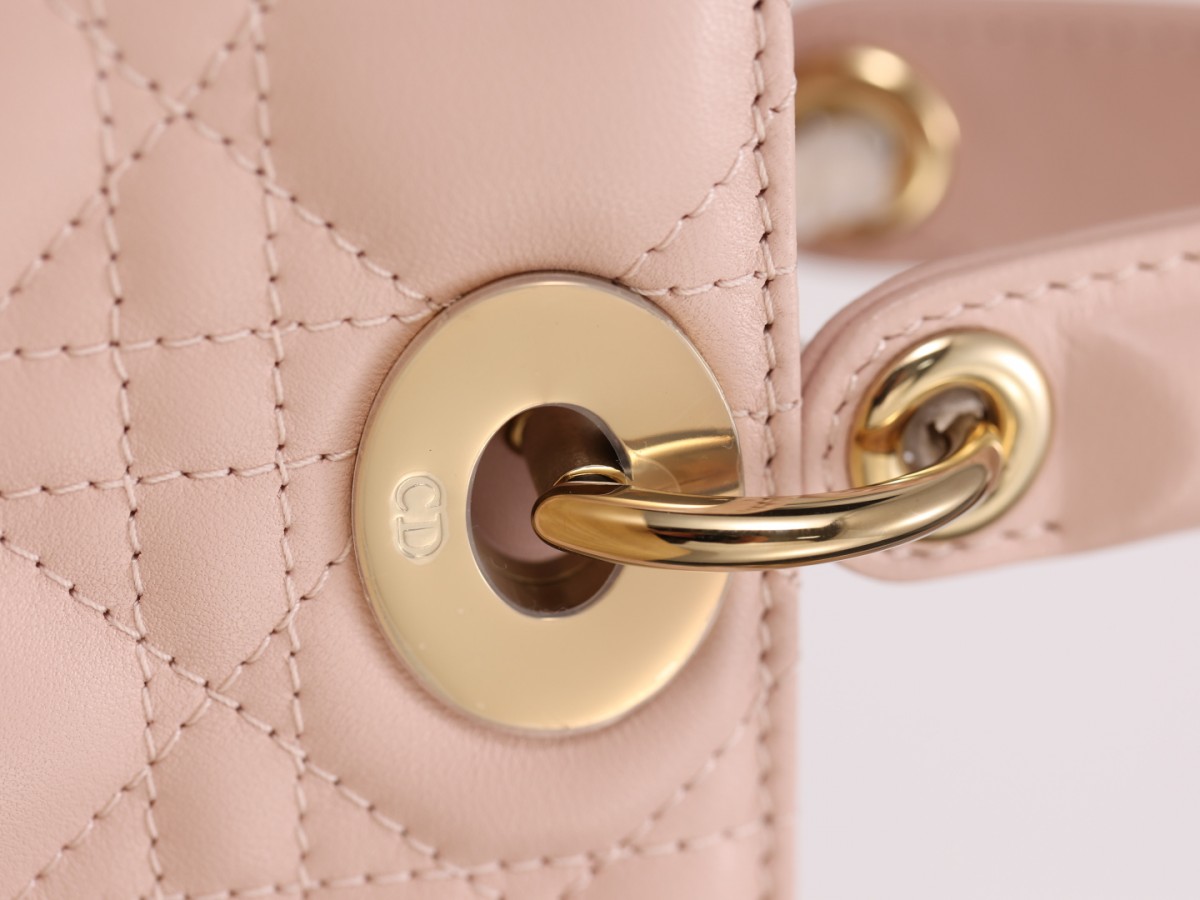 Shebag super replica Lady Dior in pink medium bag review(2025 July updated)-Best Quality Fake Louis Vuitton Bag Online Store, Replica designer bag ru