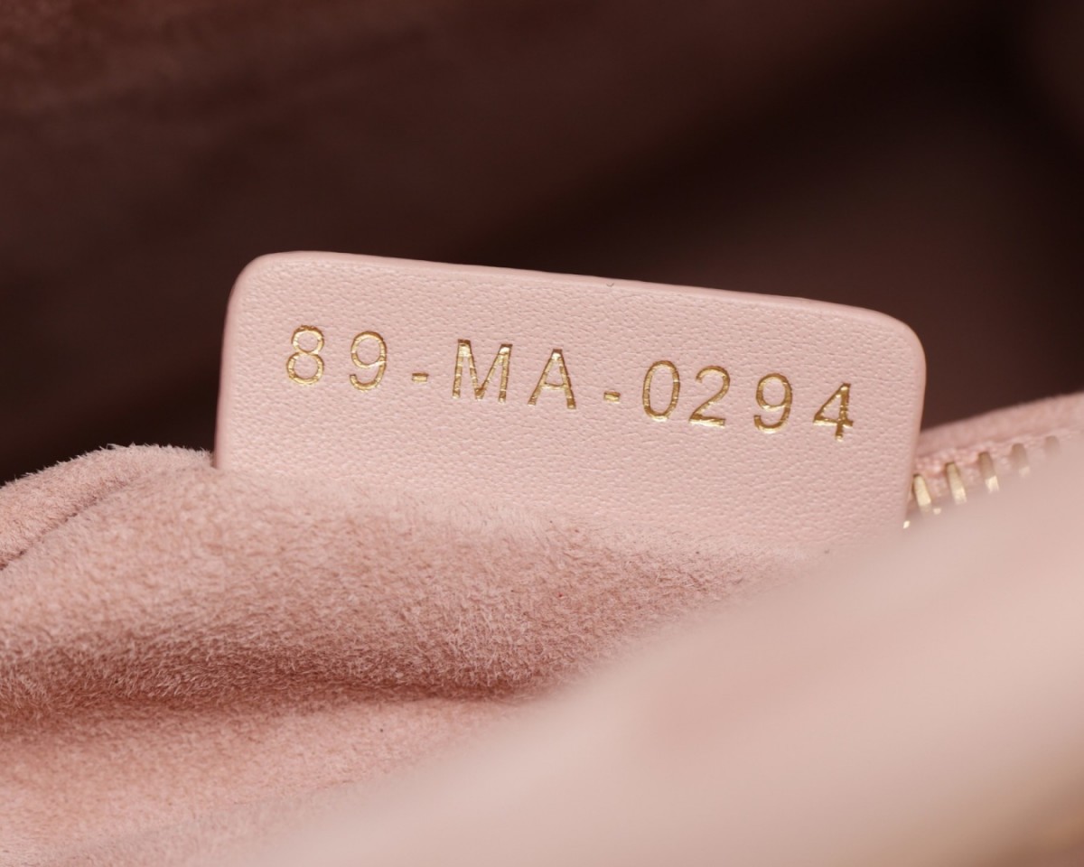 Shebag super replica Lady Dior in pink medium bag review(2025 July updated)-Best Quality Fake Louis Vuitton Bag Online Store, Replica designer bag ru