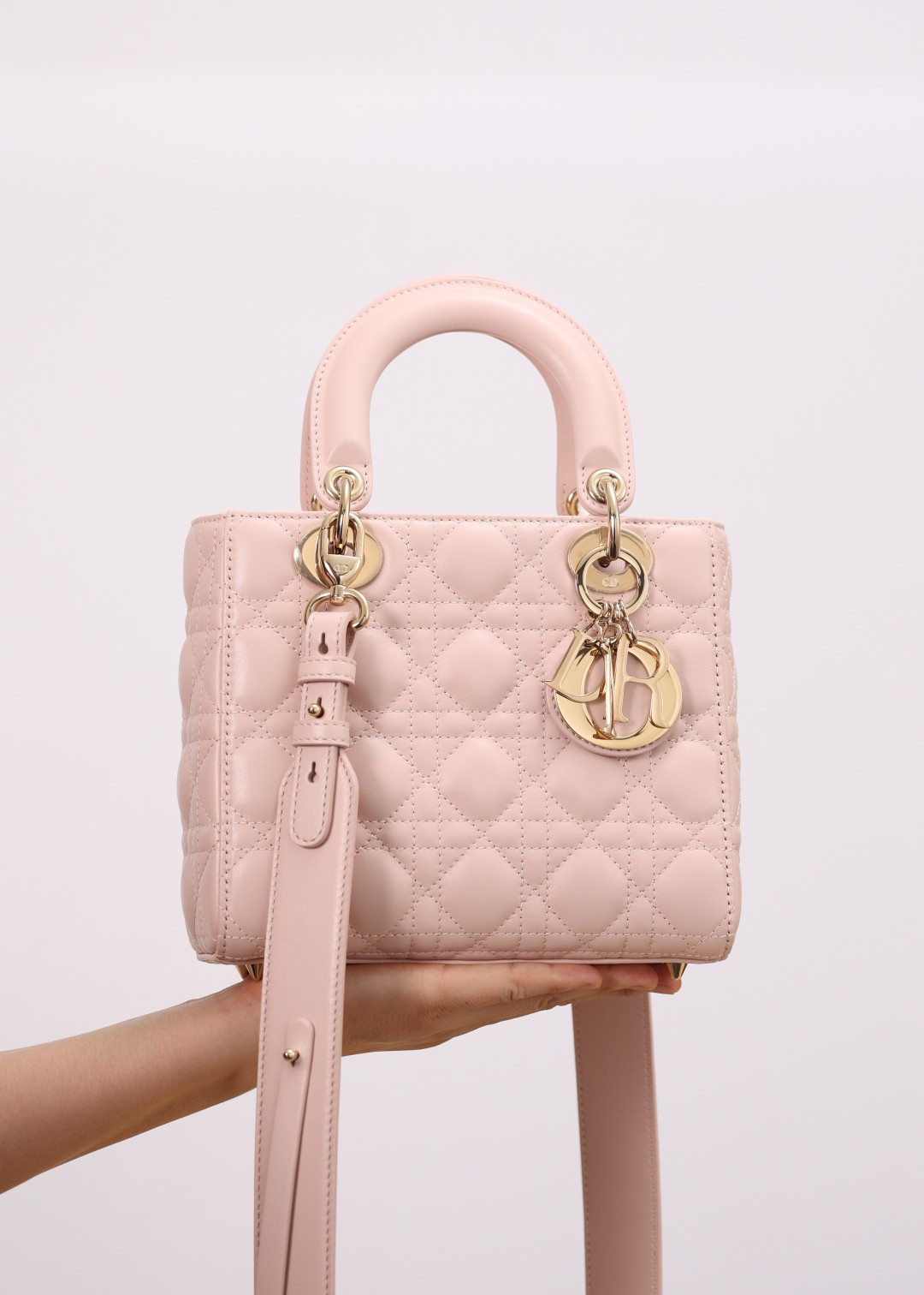 Shebag super replica Lady Dior in pink medium bag review(2025 July updated)-Best Quality Fake Louis Vuitton Bag Online Store, Replica designer bag ru