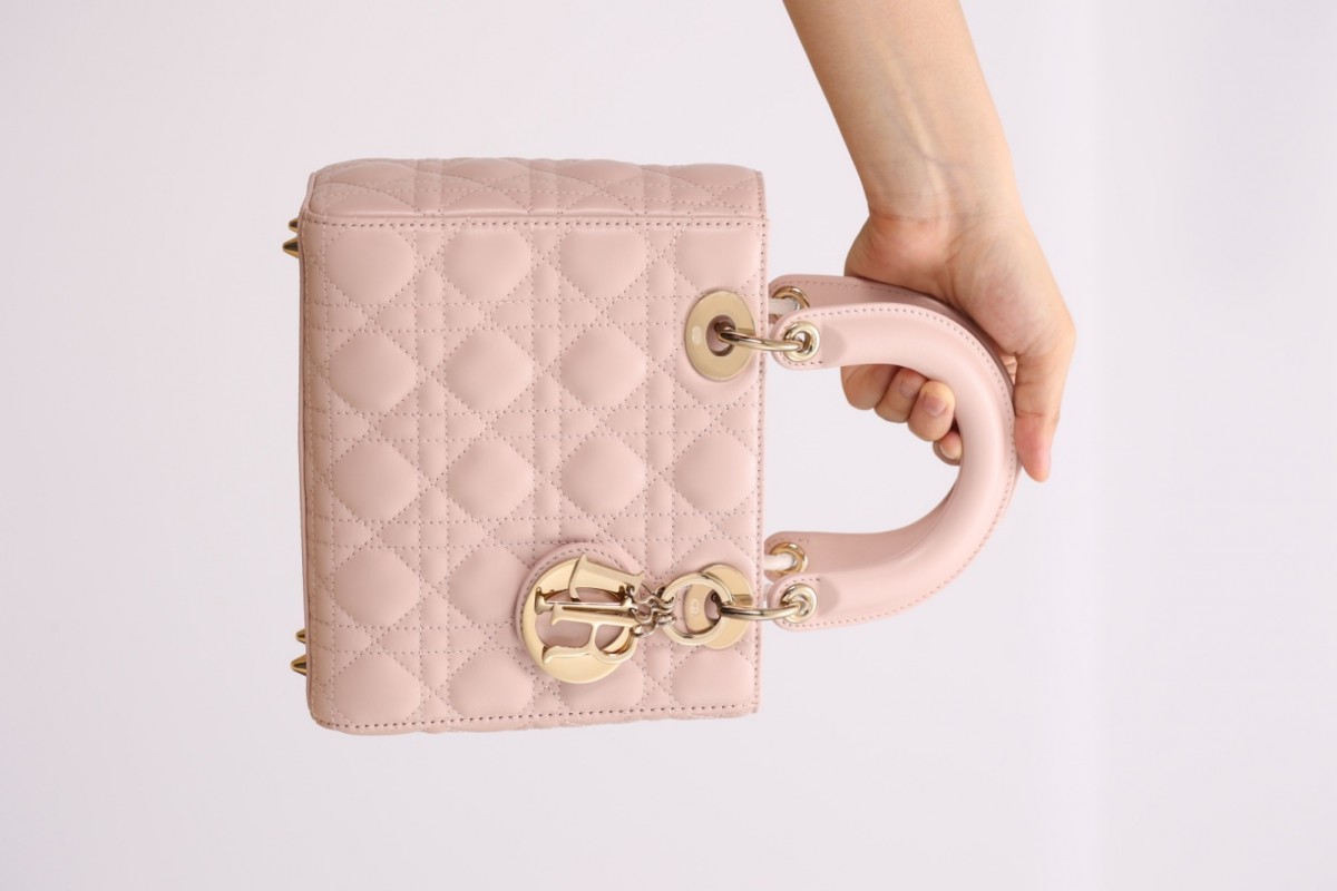 Shebag super replica Lady Dior in pink medium bag review(2025 July updated)-Best Quality Fake Louis Vuitton Bag Online Store, Replica designer bag ru