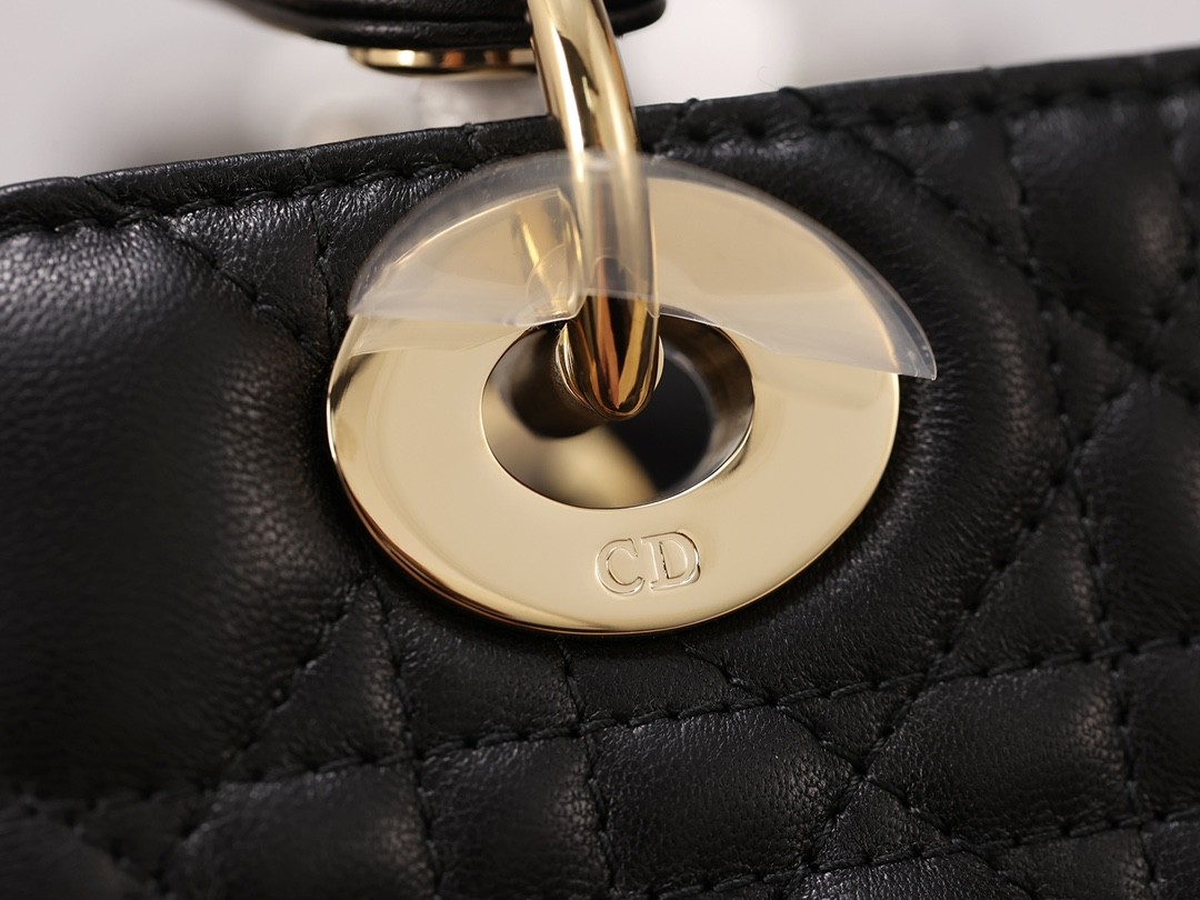 Shebag Super replica Lady Dior Small size in black bag review (2025 July Updated)-Yakanakisa Hunhu Fake Louis Vuitton Bag Online Store, Replica dhizaini bag ru