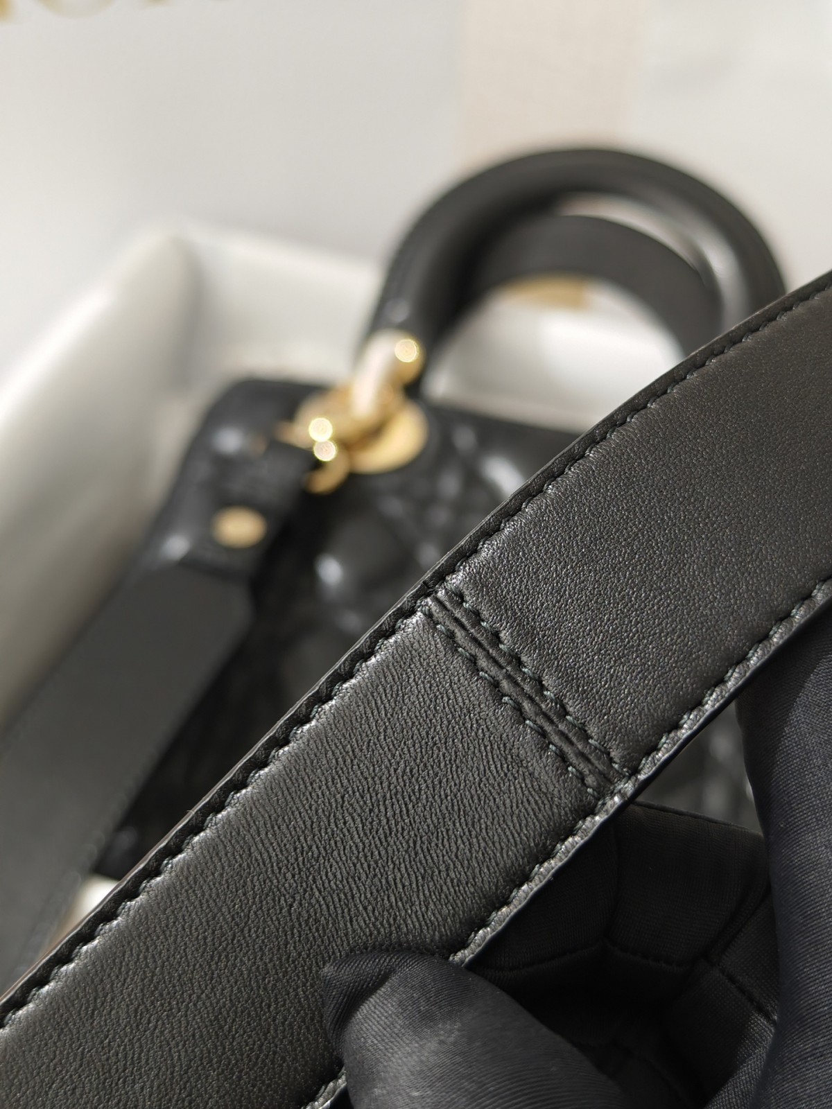 Shebag Super replica Lady Dior Small size in black bag review (2025 July Updated)-Yakanakisa Hunhu Fake Louis Vuitton Bag Online Store, Replica dhizaini bag ru