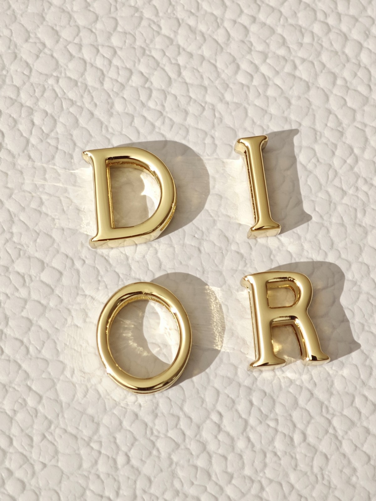 Shebag Super replica Lady Dior Small size in black bag review (2025 July Updated)-Yakanakisa Hunhu Fake Louis Vuitton Bag Online Store, Replica dhizaini bag ru