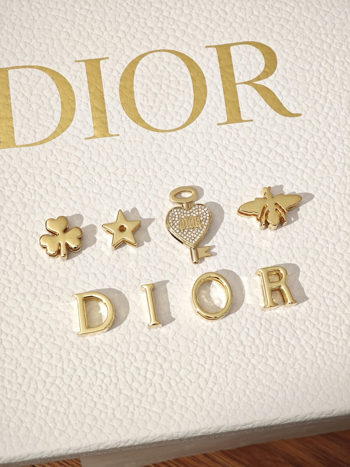 Shebag Super replica Lady Dior Small size in black bag review (2025 July Updated)-Yakanakisa Hunhu Fake Louis Vuitton Bag Online Store, Replica dhizaini bag ru