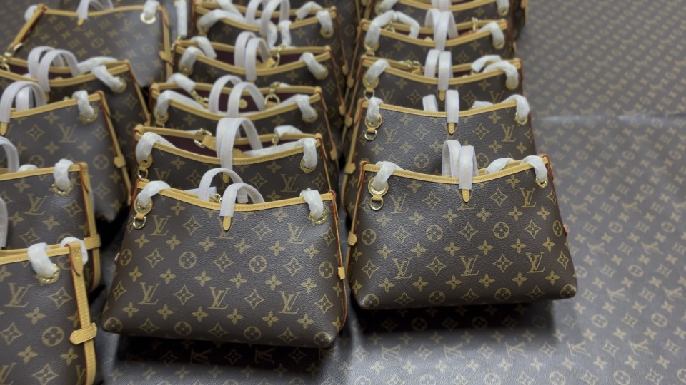 Shebag Super replica Louis Vuitton Carryall bb bag review (2025 July updated)-Ti o dara ju Didara iro Louis Vuitton apo Online itaja, Ajọra onise apo ru