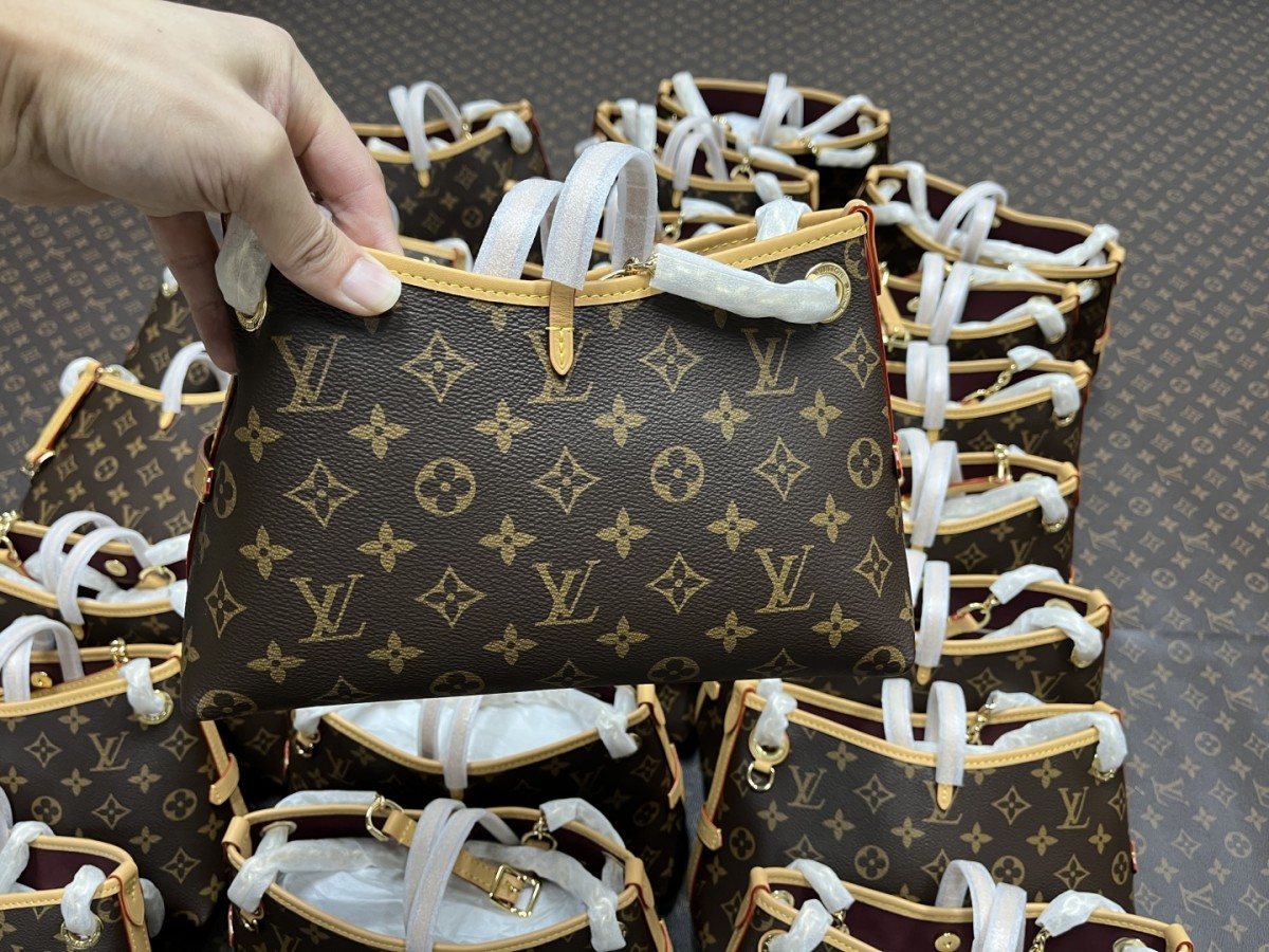 Shebag Super replica Louis Vuitton Carryall bb bag review (2025 July updated)-Ti o dara ju Didara iro Louis Vuitton apo Online itaja, Ajọra onise apo ru