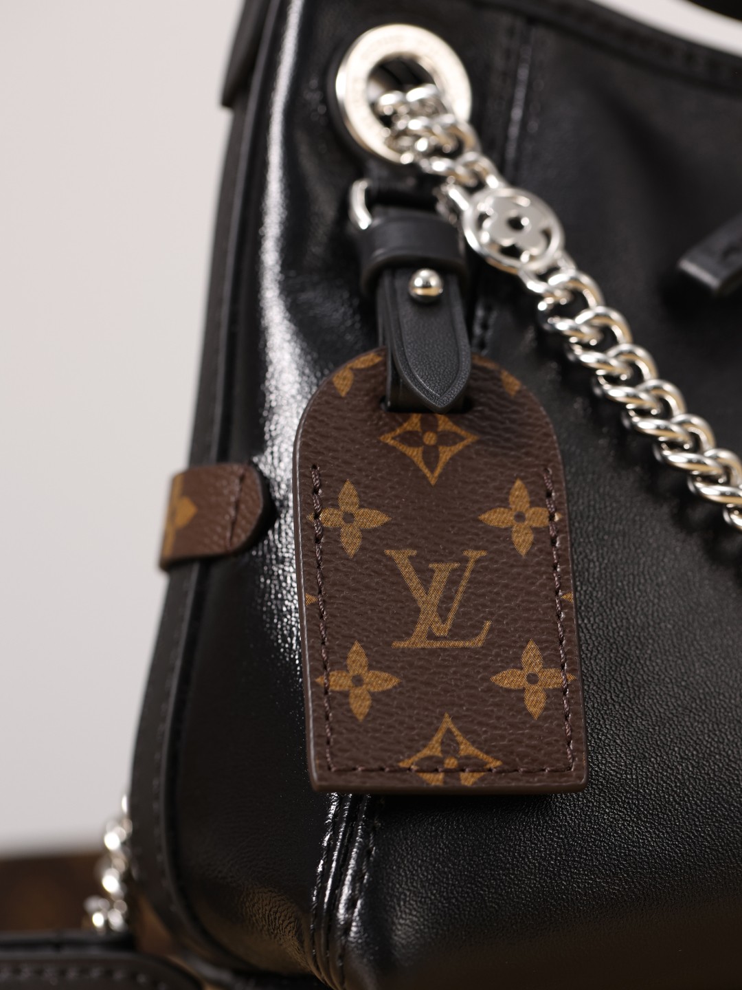 Shebag Super replica Louis Vuitton carryall dark bb lambskin bag review(July 2025 updated)-Yakanakisa Hunhu Fake Louis Vuitton Bag Online Store, Replica dhizaini bag ru