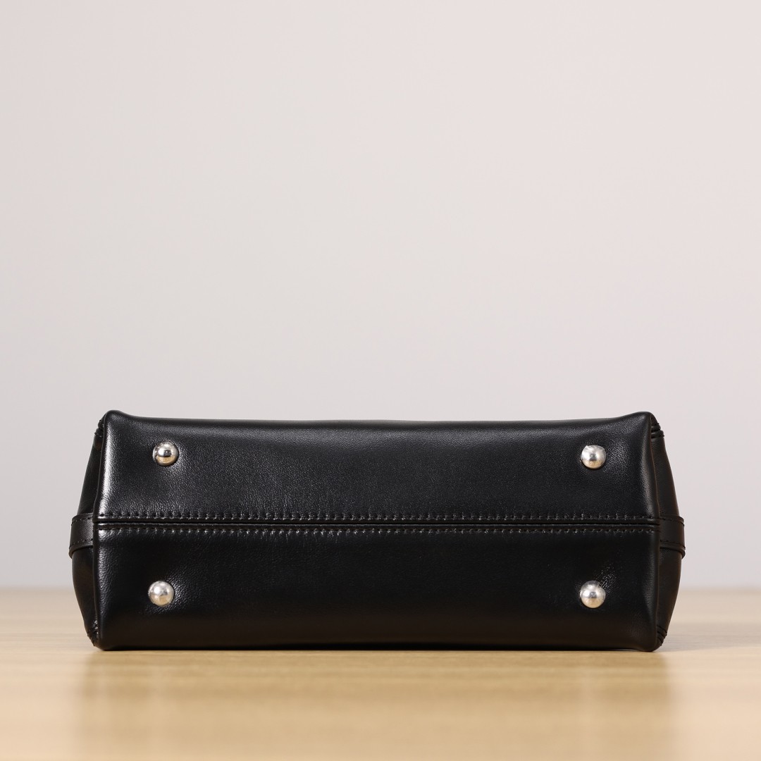 Shebag Super replica Louis Vuitton carryall dark bb lambskin bag review(July 2025 updated)-Yakanakisa Hunhu Fake Louis Vuitton Bag Online Store, Replica dhizaini bag ru