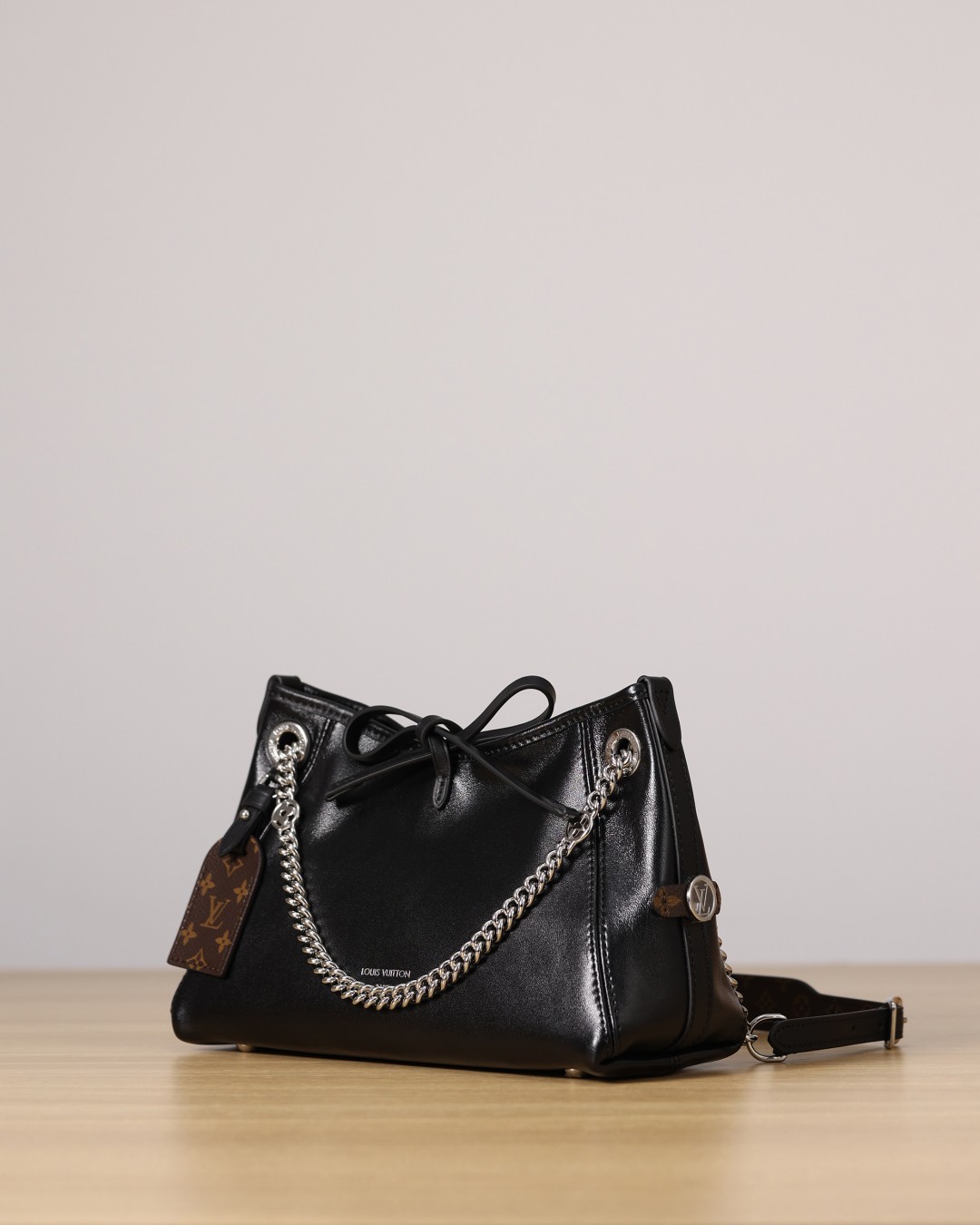 Shebag Super replica Louis Vuitton carryall dark bb lambskin bag review(July 2025 updated)-Yakanakisa Hunhu Fake Louis Vuitton Bag Online Store, Replica dhizaini bag ru