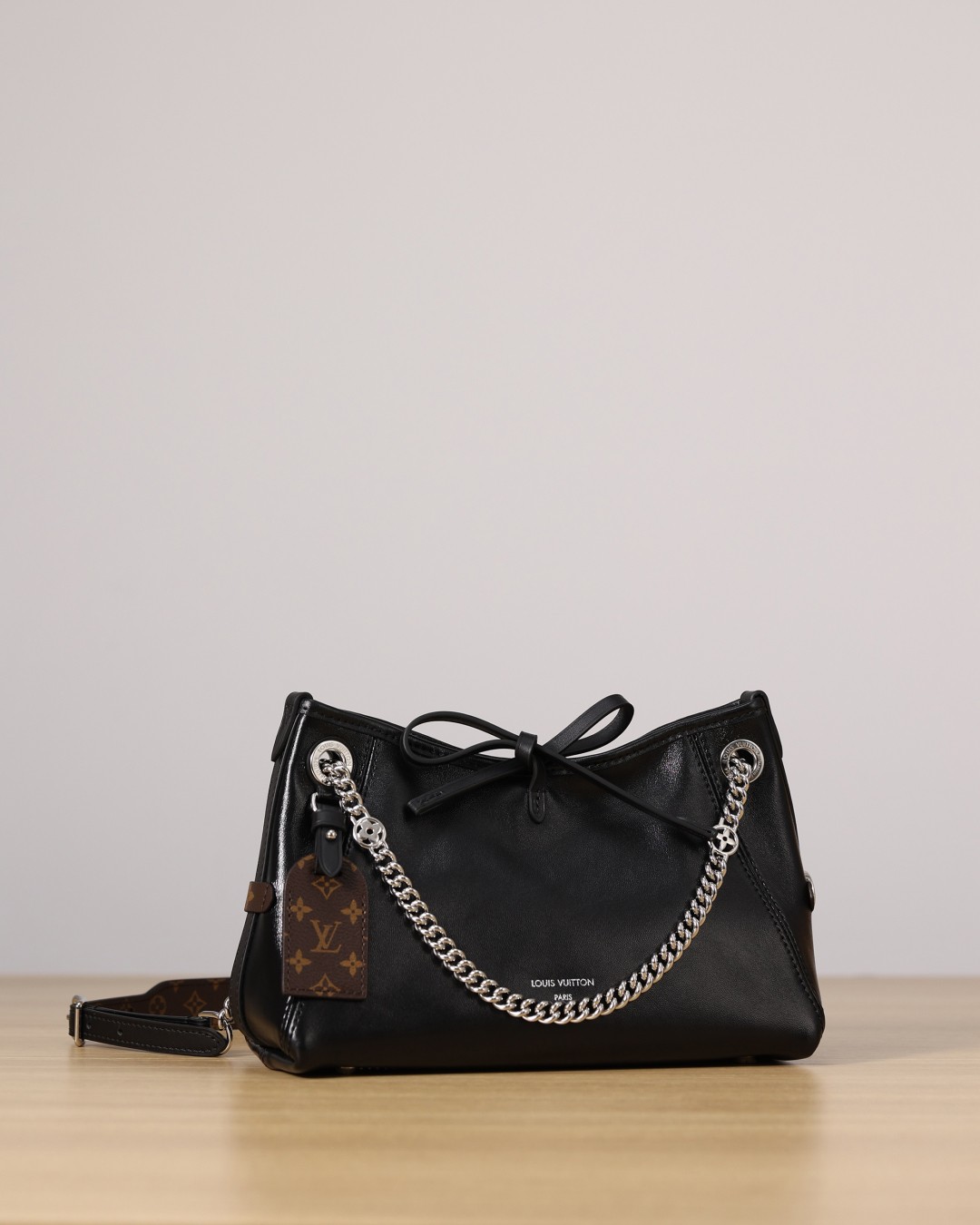 Shebag Super replica Louis Vuitton carryall dark bb lambskin bag review(July 2025 updated)-Yakanakisa Hunhu Fake Louis Vuitton Bag Online Store, Replica dhizaini bag ru