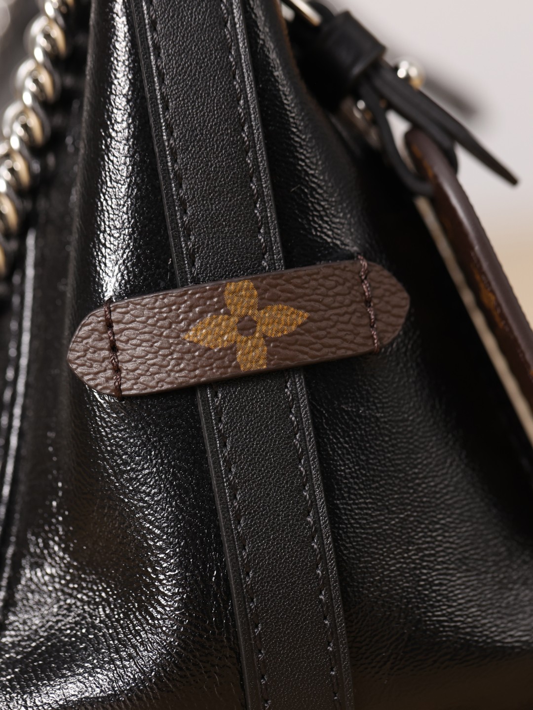 Shebag Super replica Louis Vuitton carryall dark bb lambskin bag review(July 2025 updated)-Yakanakisa Hunhu Fake Louis Vuitton Bag Online Store, Replica dhizaini bag ru