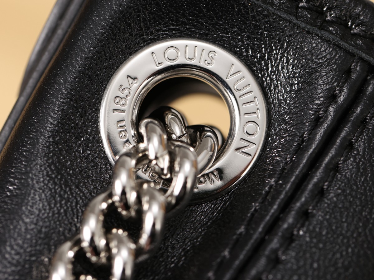 Shebag Super replica Louis Vuitton carryall dark bb lambskin bag review(July 2025 updated)-Yakanakisa Hunhu Fake Louis Vuitton Bag Online Store, Replica dhizaini bag ru