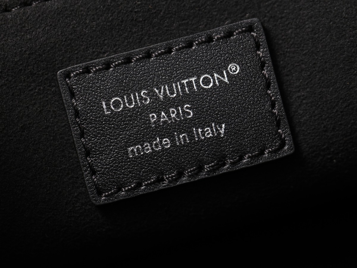 Shebag Super replica Louis Vuitton carryall dark bb lambskin bag review(July 2025 updated)-Yakanakisa Hunhu Fake Louis Vuitton Bag Online Store, Replica dhizaini bag ru
