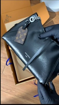 Shebag Super replica Louis Vuitton carryall dark bb lambskin bag review(July 2025 updated)-Yakanakisa Hunhu Fake Louis Vuitton Bag Online Store, Replica dhizaini bag ru
