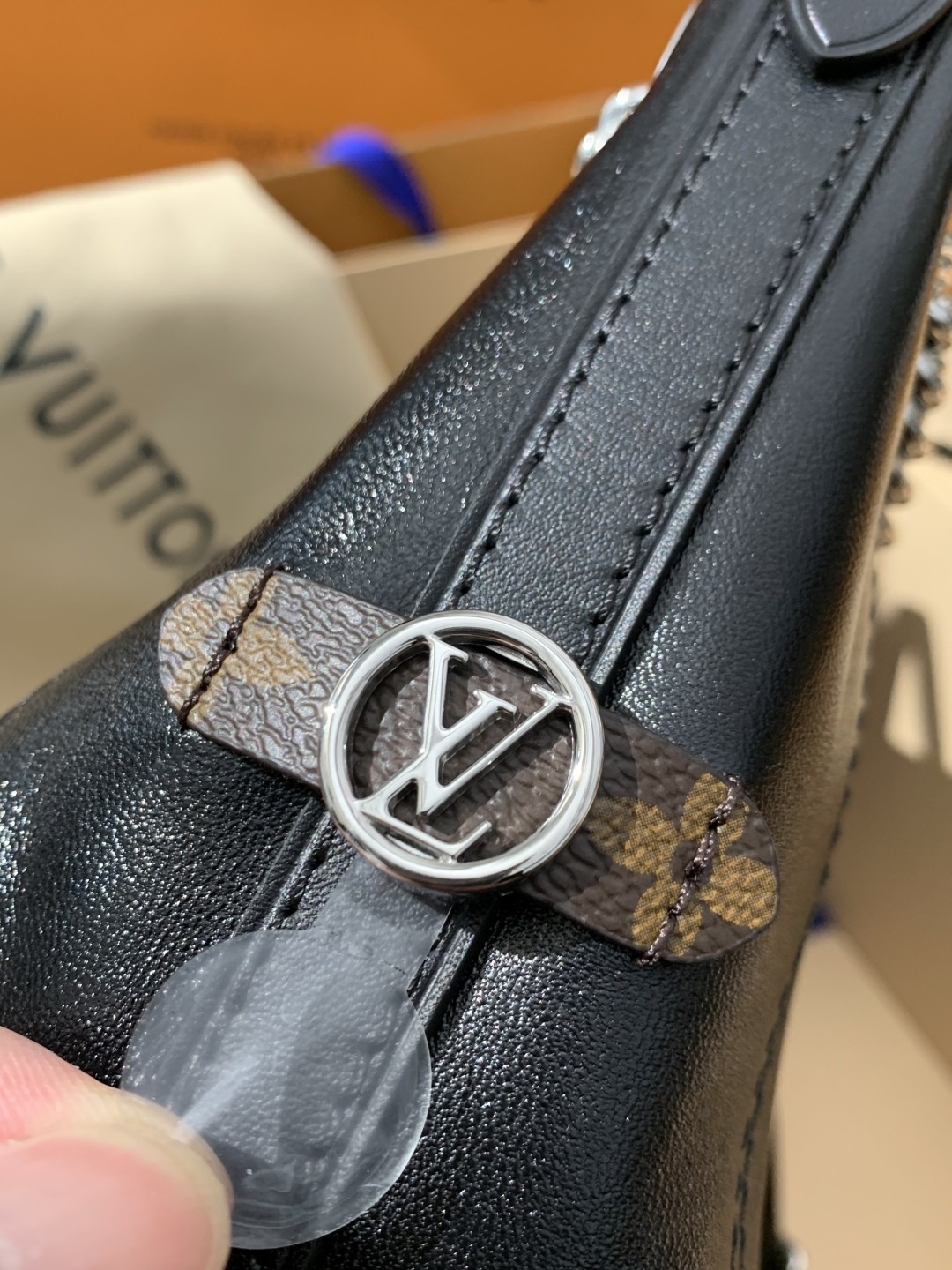 Shebag Super replica Louis Vuitton carryall dark bb lambskin bag review(July 2025 updated)-Yakanakisa Hunhu Fake Louis Vuitton Bag Online Store, Replica dhizaini bag ru